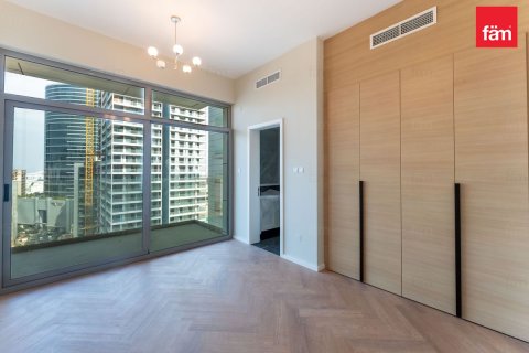 Снять в аренду квартиру в Дубае: 2 спальни, 144м², № 84625 - фото 7