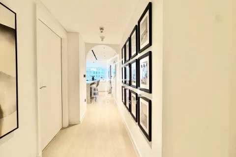 Appartement à Marina Residences, Palm Jumeirah, Dubai, 2 chambres, 188 m², № 137346 - photo 2