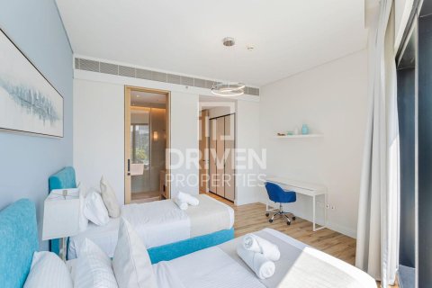 Снять в аренду квартиру в The Address Jumeirah Resort and Spa, Джумейра Бич Резиденс, Дубай: 3 спальни, 173м², № 66580 - фото 8