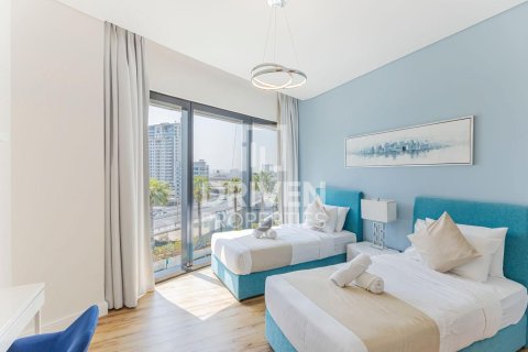 Снять в аренду квартиру в The Address Jumeirah Resort and Spa, Джумейра Бич Резиденс, Дубай: 3 спальни, 173м², № 66580 - фото 7