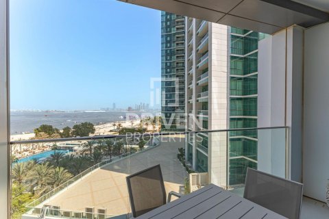 Снять в аренду квартиру в The Address Jumeirah Resort and Spa, Джумейра Бич Резиденс, Дубай: 3 спальни, 173м², № 66580 - фото 16