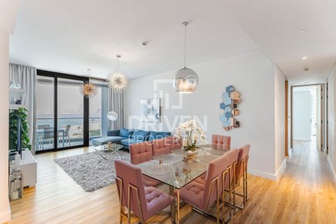 Снять в аренду квартиру в The Address Jumeirah Resort and Spa, Джумейра Бич Резиденс, Дубай: 3 спальни, 173м², № 66580 - фото 3