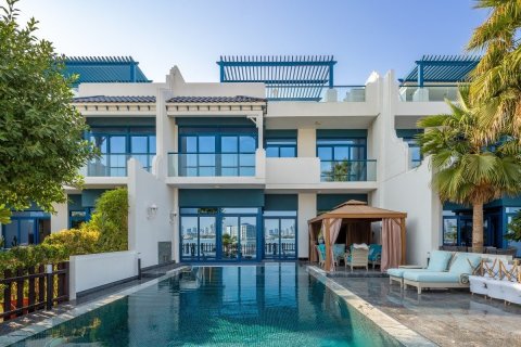 Купить таунхаус в Palma Residences, Пальма Джумейра, Дубай: 5 спален, 340м², № 3980 - фото 1