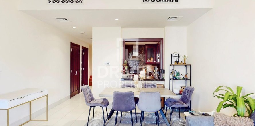Apartamento en Old Town, Dubai, 2 dormitorios, 112 m², № 19914