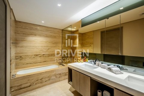 Apartamento en Business Bay, Dubai, 1 dormitorio, 90 m², № 19921 - foto 7