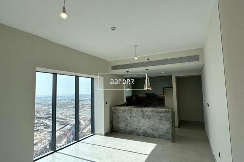 Снять в аренду квартиру в Дубае: 2 спальни, 105.4м², № 49116 - фото 1