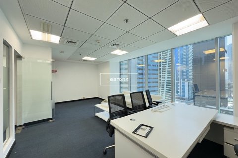 Office in Jumeirah Lake Towers, Dubai 168.1 sq.m. № 49117 - photo 11