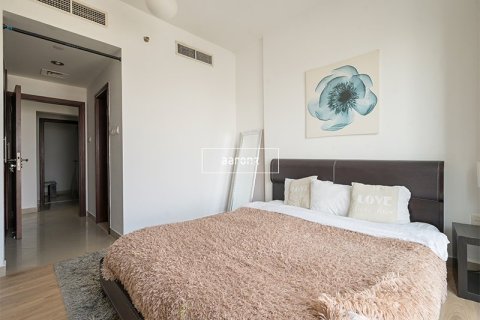 Appartement à Jumeirah Lake Towers, Dubai, 2 chambres, 101.2 m², № 49115 - photo 5