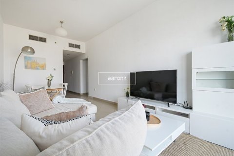 Appartement à Jumeirah Lake Towers, Dubai, 2 chambres, 101.2 m², № 49115 - photo 2