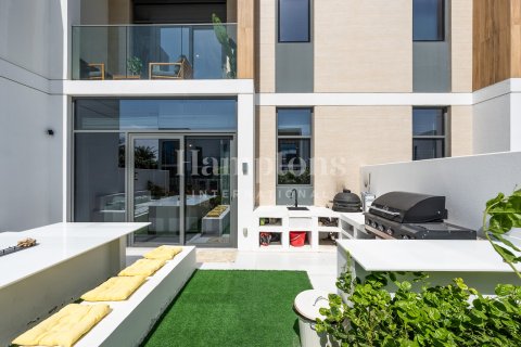 Villa in Ruba, Arabian Ranches 3, Dubai 3 bedrooms, 144.83949312 sq.m. № 101399 - photo 3