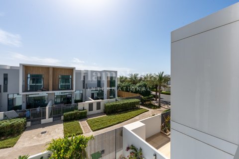 Villa in Ruba, Arabian Ranches 3, Dubai 3 bedrooms, 144.83949312 sq.m. № 101399 - photo 8