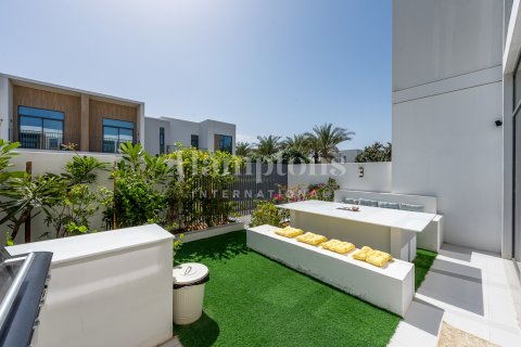 Villa in Ruba, Arabian Ranches 3, Dubai 3 bedrooms, 144.83949312 sq.m. № 101399 - photo 5