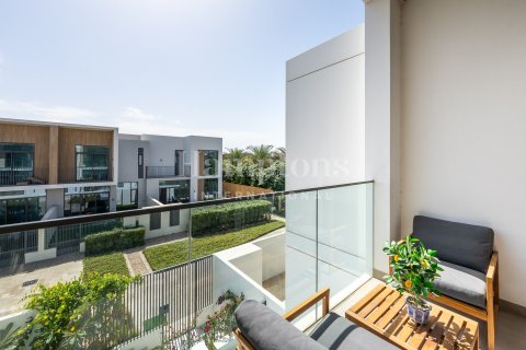 Villa in Ruba, Arabian Ranches 3, Dubai 3 bedrooms, 144.83949312 sq.m. № 101399 - photo 15