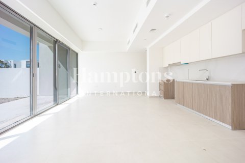 Снять в аренду таунхаус в Al Manara, Jumeirah Village Triangle, Дубай: 3 спальни, 190.07953800м², № 100419 - фото 6