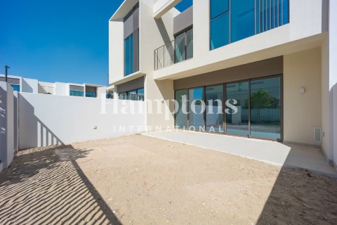 Снять в аренду таунхаус в Al Manara, Jumeirah Village Triangle, Дубай: 3 спальни, 190.07953800м², № 100419 - фото 10
