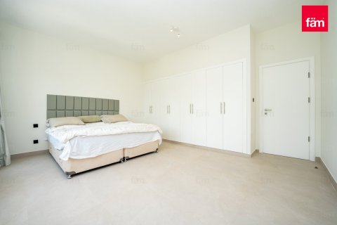 Villa in Dubai 3 bedrooms, 255 sq.m. № 48873 - photo 8