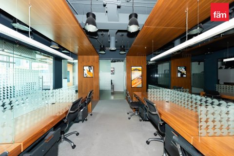 Bureau à Business Bay, Dubai, 145.5 m², № 70711 - photo 8
