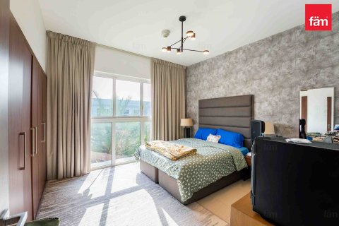 Townhouse in Dubai 4 bedrooms, 371.1 sq.m. № 47066 - photo 13