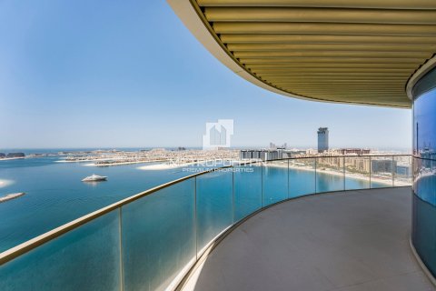 Купить квартиру в EMAAR Beachfront, Dubai Harbour, Дубай: 3 спальни, 227м², № 15460 - фото 1
