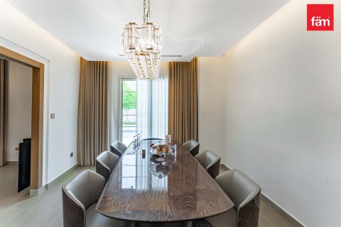 Villa in Dubai 5 bedrooms, 816.4 sq.m. № 41225 - photo 5