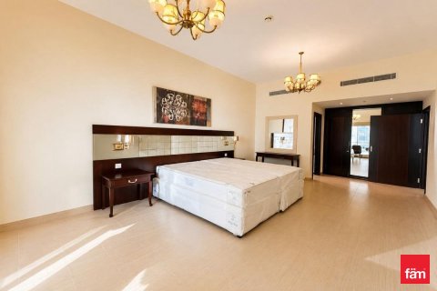 Apartment in Dubai Marina, Dubai 1 bedroom, 91.9 sq.m. № 114339 - photo 5