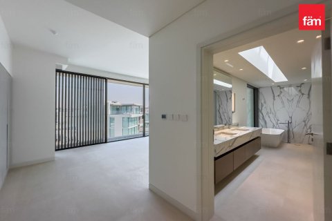 Villa en Dubai, 3 dormitorios, 333 m², № 114340 - foto 19