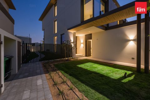 Villa en Dubai, 3 dormitorios, 333 m², № 114340 - foto 5