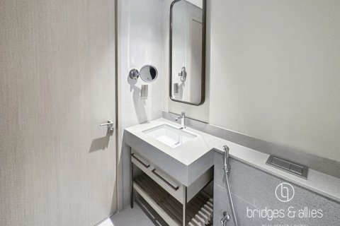 Снять в аренду квартиру в Даунтаун Дубай (Даунтаун Бурдж Дубай), Дубай: 2 спальни, 100м², № 90768 - фото 15