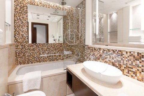 Снять в аренду квартиру в Даунтаун Дубай (Даунтаун Бурдж Дубай), Дубай: 1 спальня, 69м², № 90755 - фото 13