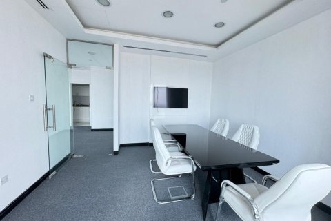 Oficina en Churchill Towers, Business Bay, Dubai, 87 m², № 52471 - foto 16