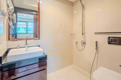 Adosado en DAMAC Hills (Akoya by DAMAC), Dubai, 5 dormitorios, 172 m², № 98020 - foto 23