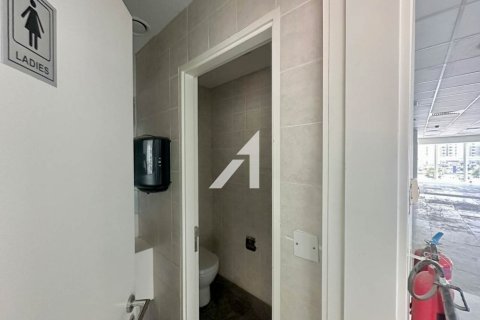 Oficina en Sheikh Zayed Road, Dubai, 248 m², № 98014 - foto 2