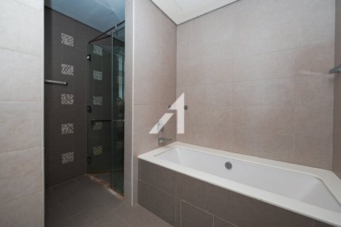 Apartamento en Business Bay, Dubai, 2 dormitorios, 135 m², № 98016 - foto 5