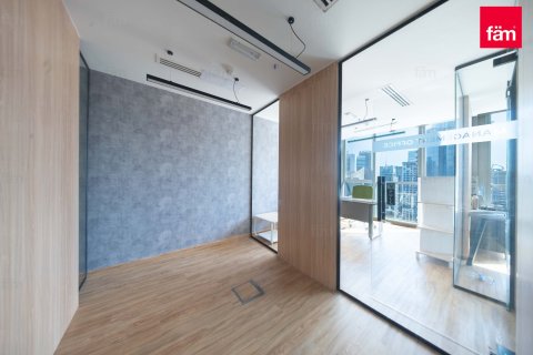 Bureau à Business Bay, Dubai, 128.7 m², № 84587 - photo 2