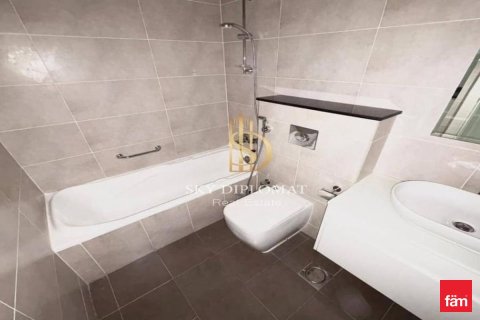 Appartement à Dubai, 1 chambre, 57.4 m², № 100141 - photo 3