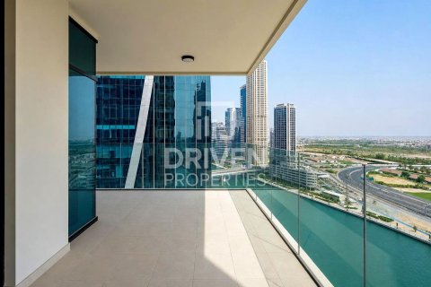 Apartment in Urban Oasis, Business Bay, Dubai 3 bedrooms, 176.52 sq.m. № 128798 - photo 26