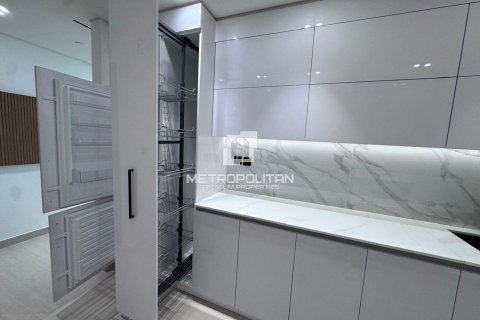 Apartment in Jumeirah Village Circle, Dubai 2 bedrooms, 116 sq.m. № 15129 - photo 6