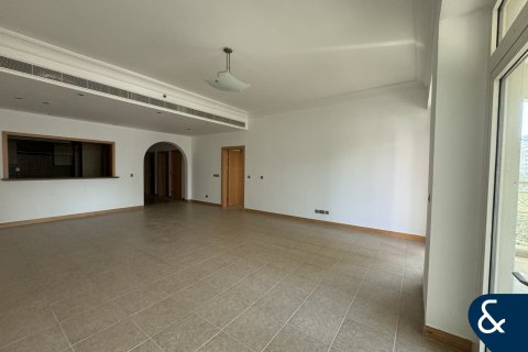 Купить квартиру в Shoreline Apartments, Пальма Джумейра, Дубай: 2 спальни, 186м², № 98216 - фото 17