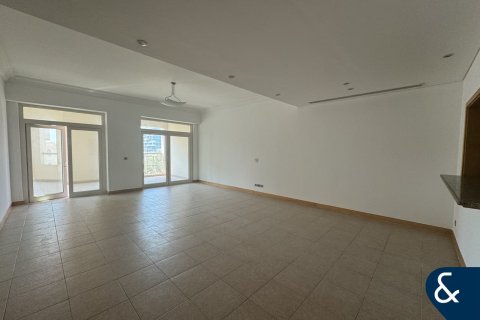 Квартира в Shoreline Apartments, Пальма Джумейра, Дубай, 2 спальни, 186м², № 98216