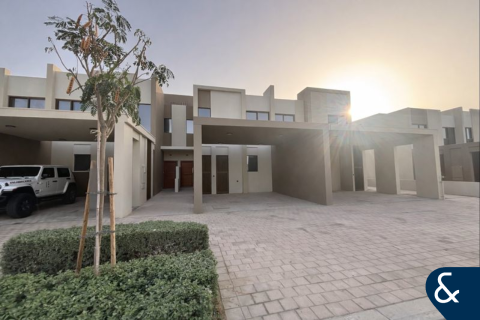 Adosado en Villanova, Dubai Land, Dubai, 3 dormitorios, 185 m², № 98215 - foto 4