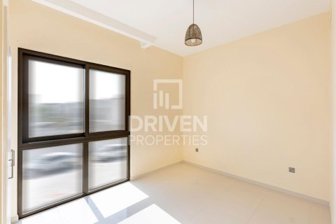 Townhouse in Dubai 3 bedrooms, 174.84 sq.m. № 142847 - photo 2