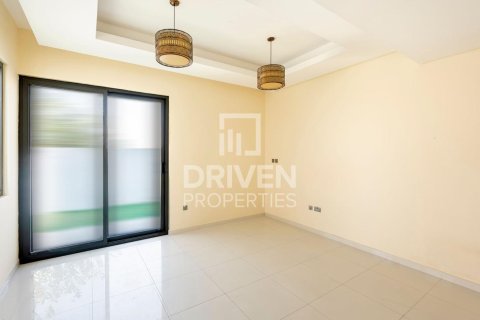 Townhouse in Dubai 3 bedrooms, 174.84 sq.m. № 142847 - photo 7