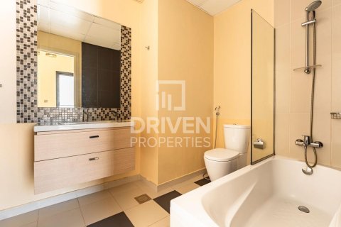 Townhouse in Dubai 3 bedrooms, 174.84 sq.m. № 142847 - photo 18