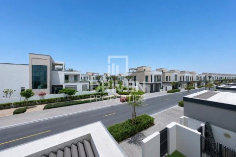 Villa in Arabian Ranches 3, Dubai 4 bedrooms, 417.51 sq.m. № 142857 - photo 23