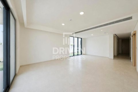 Villa in Arabian Ranches 3, Dubai 4 bedrooms, 417.51 sq.m. № 142857 - photo 3