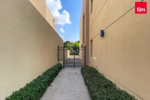 Villa à Al Barsha, Dubai, 4 chambres, 376.2 m², № 100140 - photo 25