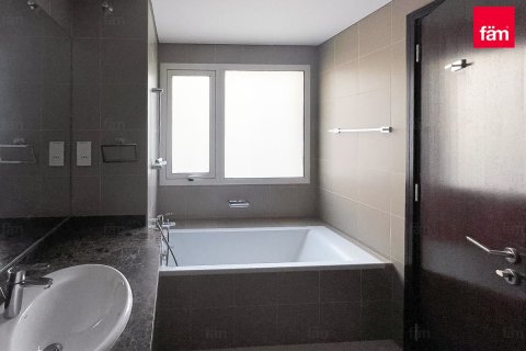 Villa à Al Barsha, Dubai, 4 chambres, 376.2 m², № 100140 - photo 24