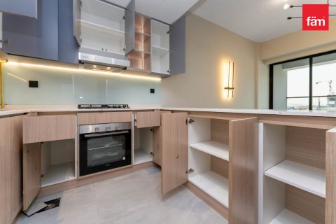 Квартира в Дубае, 1 спальня, 69.9м², № 100127