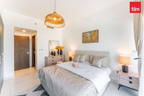 Appartement à Motor City, Dubai, 2 chambres, 112 m², № 100130 - photo 12