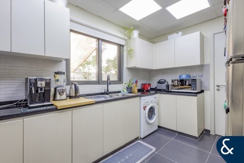 Купить виллу в DAMAC Hills (Akoya by DAMAC), Дубай: 6 спален, 457м², № 78720 - фото 9